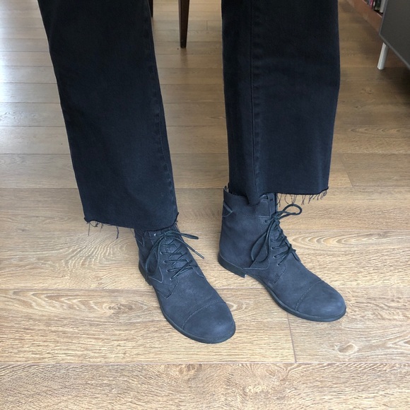 camper lace up boots